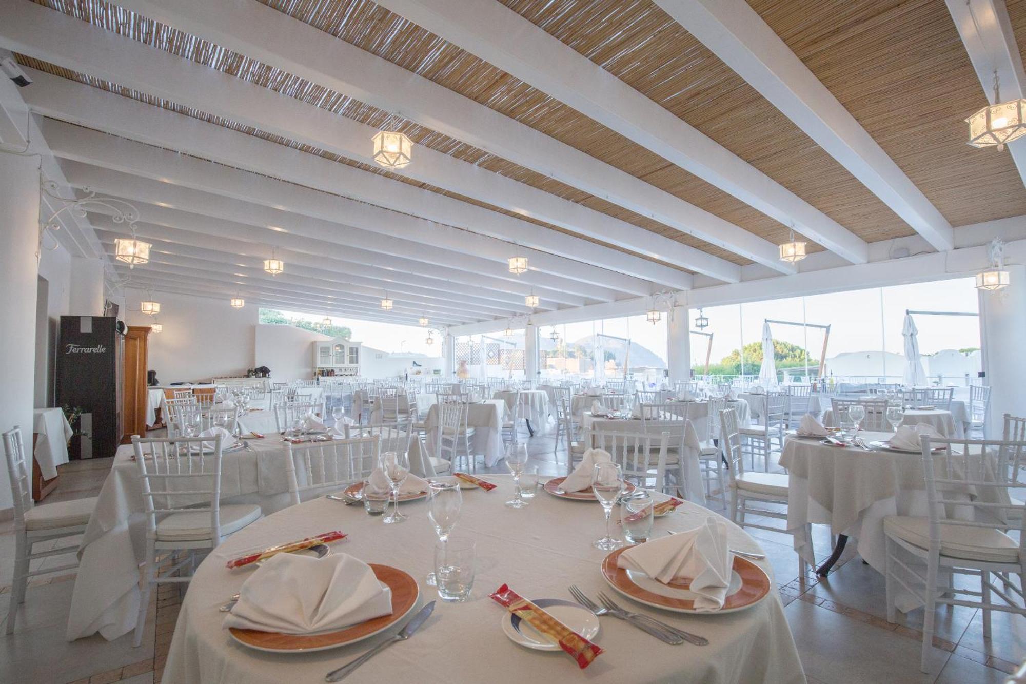 Hotel Tritone Lipari 외부 사진